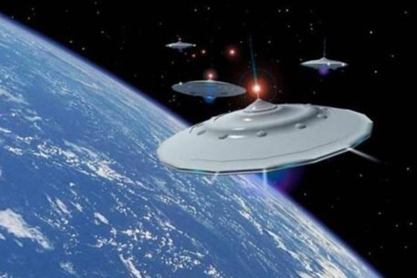 Комета Еленина несёт в своём хвосте представителей инопланетной цивилизации