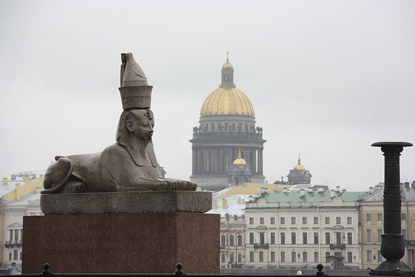 Египетские Сфинксы Санкт-Петербурга содержат в себе заклинание, способное ввергнуть мир в хаос